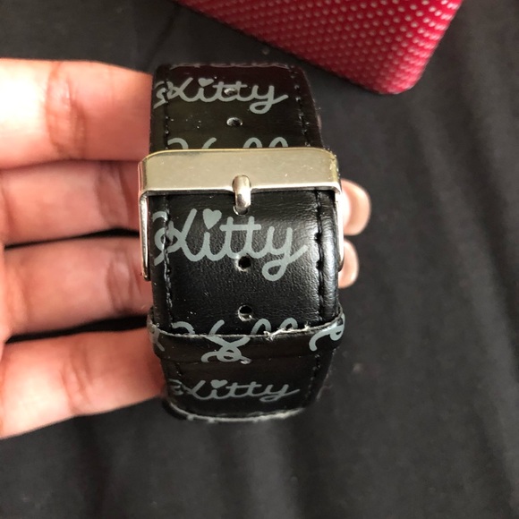 Hello Kitty watch - Picture 3 of 4
